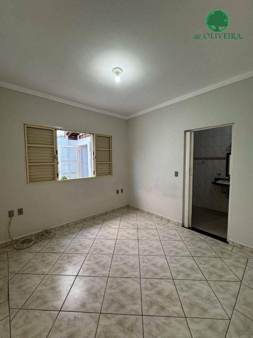 Casa à venda com 2 quartos, 125m² - Foto 12