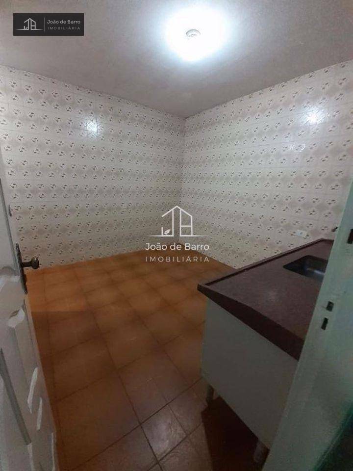 Sobrado à venda com 3 quartos, 200m² - Foto 8