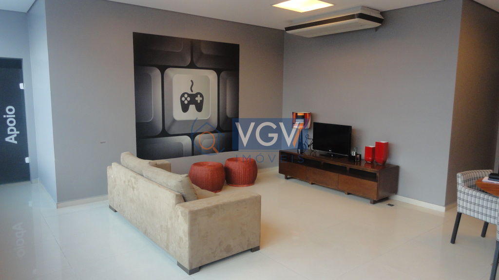 Apartamento à venda com 3 quartos, 191m² - Foto 1