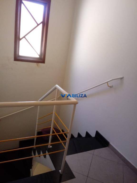 Sobrado à venda com 3 quartos, 227m² - Foto 41