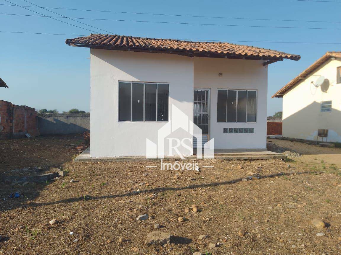 Casa à venda com 2 quartos, 51m² - Foto 1