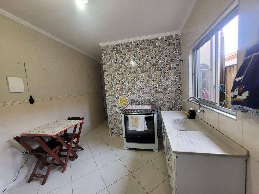 Sobrado à venda com 3 quartos, 225m² - Foto 32