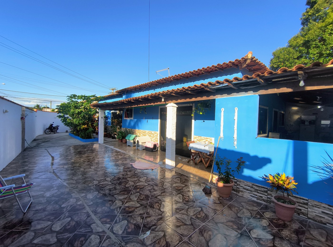 Casa à venda com 2 quartos, 360m² - Foto 2