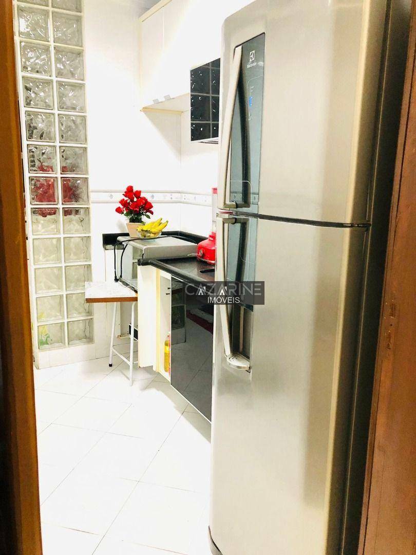 Apartamento à venda com 2 quartos, 57m² - Foto 9