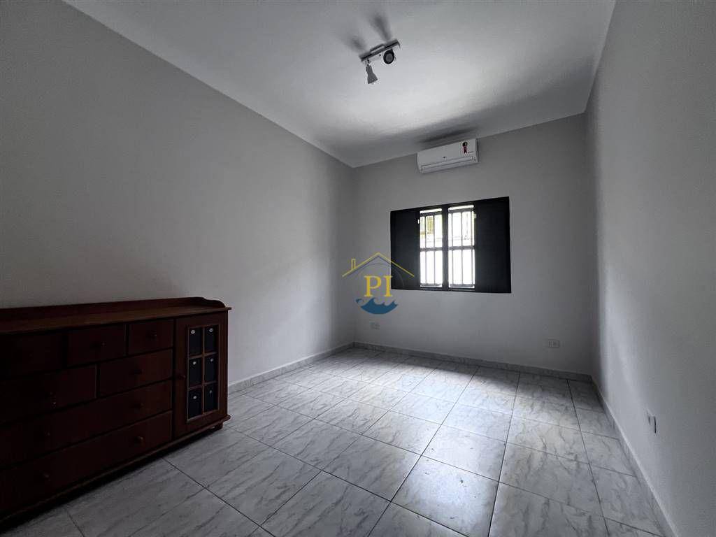 Casa à venda com 3 quartos, 200m² - Foto 27