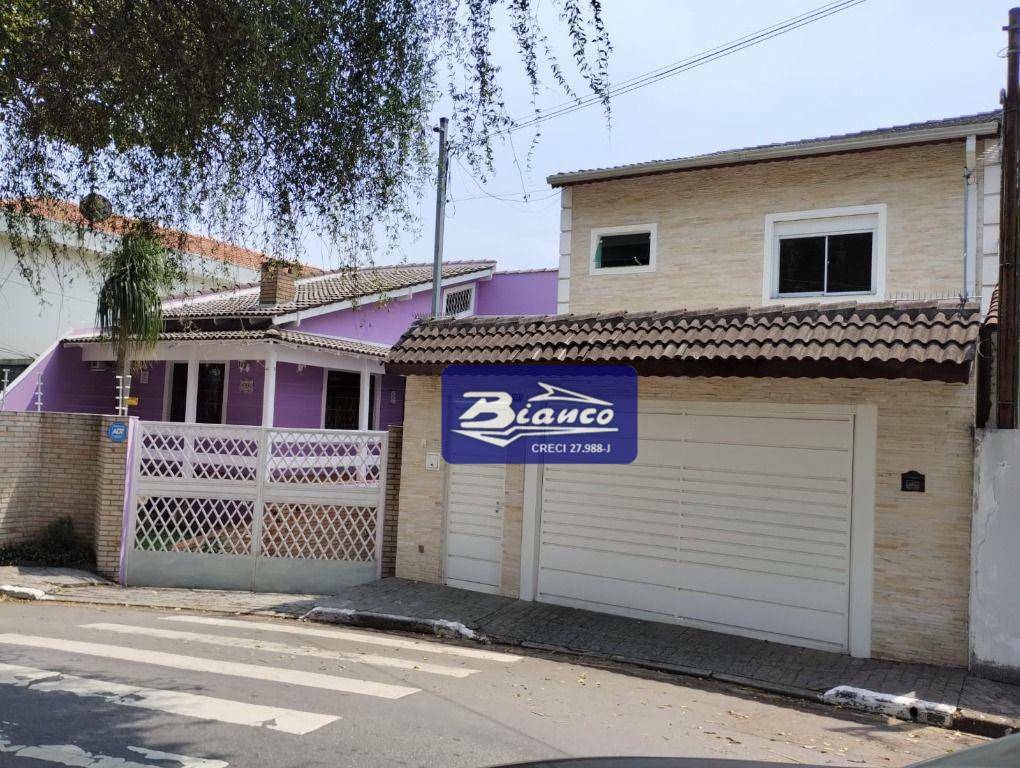 Sobrado à venda com 3 quartos, 270m² - Foto 3