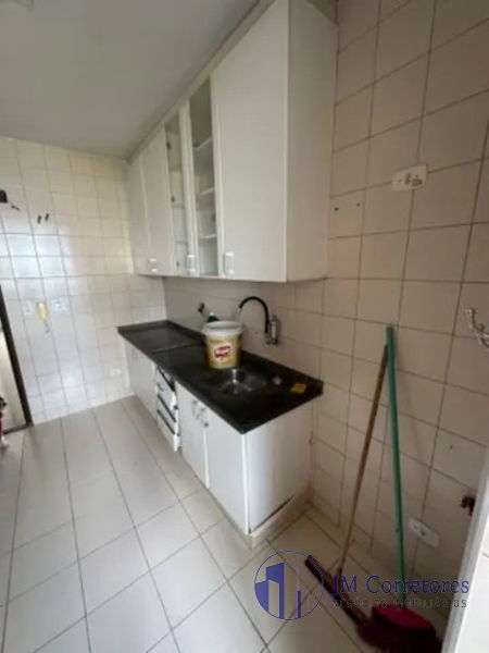 Apartamento à venda com 3 quartos, 79m² - Foto 10