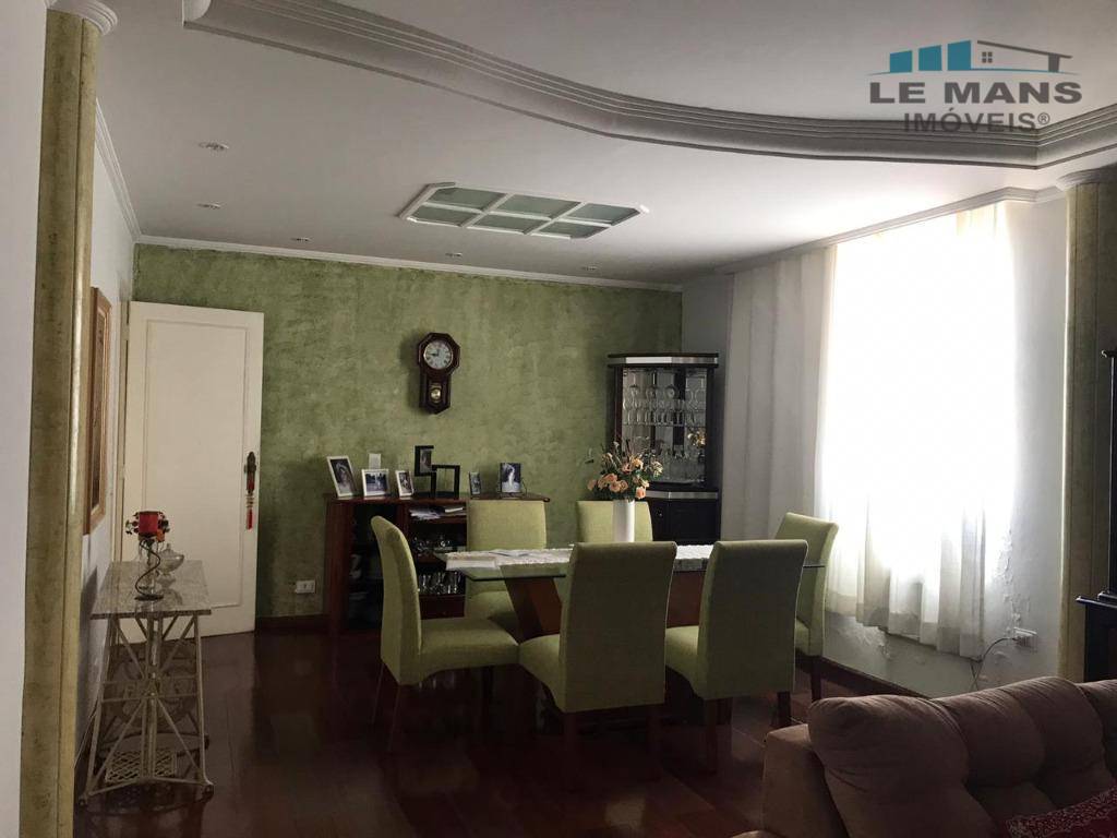 Apartamento à venda com 3 quartos, 156m² - Foto 1