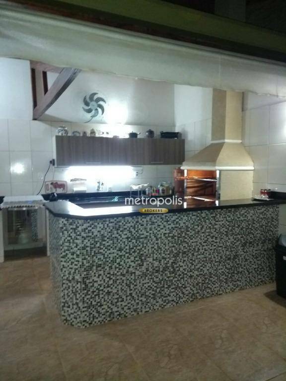 Sobrado à venda com 3 quartos, 300m² - Foto 6