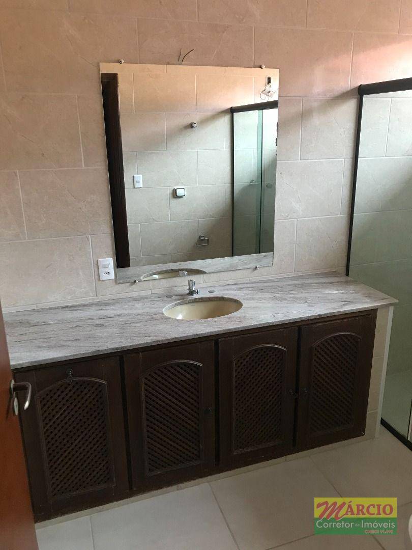 Casa à venda e aluguel com 3 quartos, 500m² - Foto 18