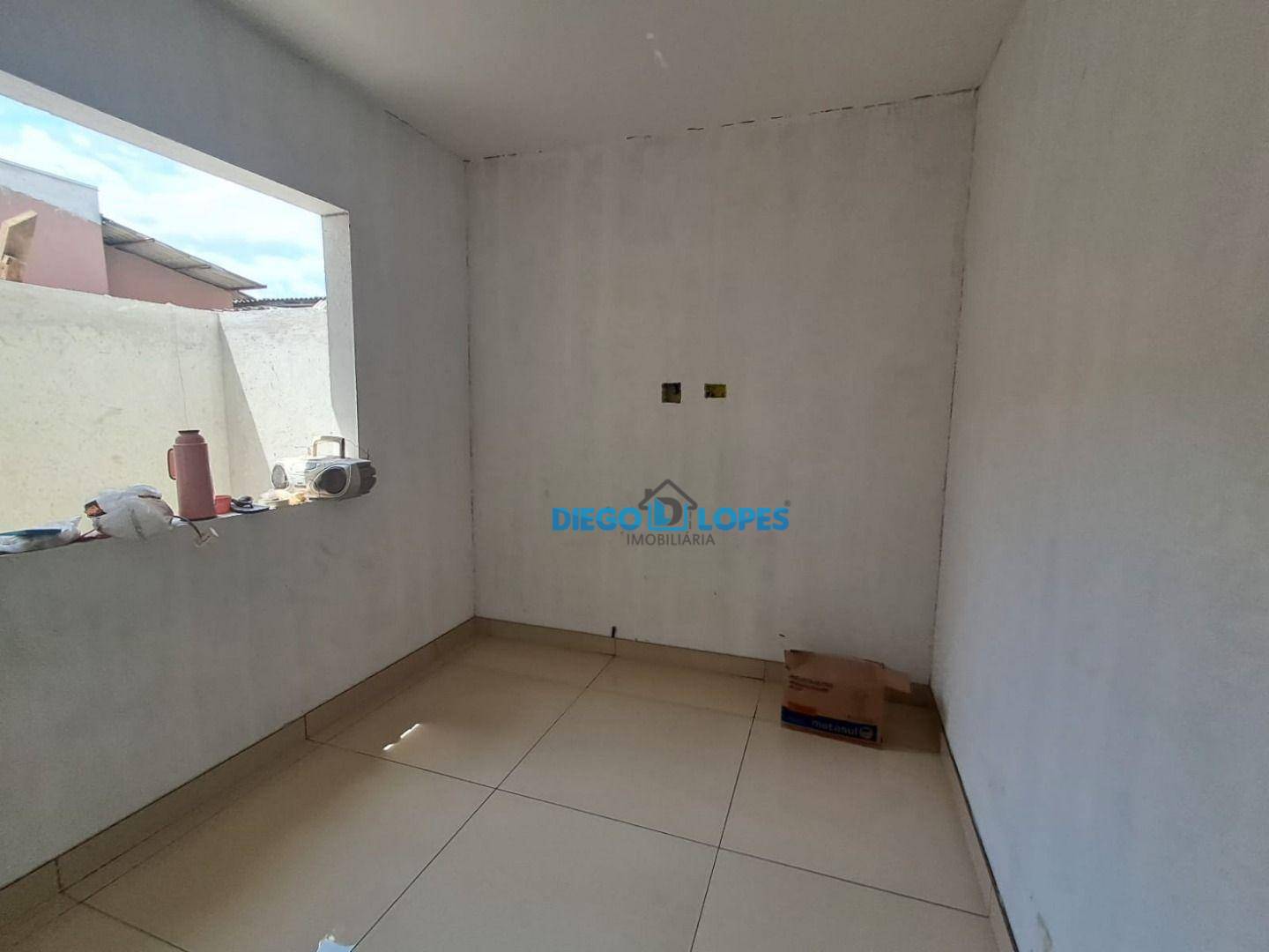 Casa à venda com 2 quartos, 40m² - Foto 6