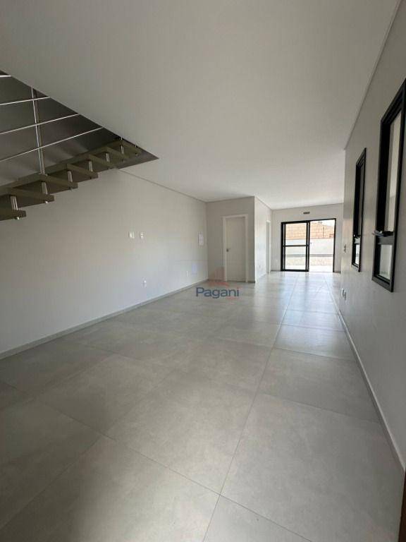 Casa à venda com 3 quartos, 116m² - Foto 12