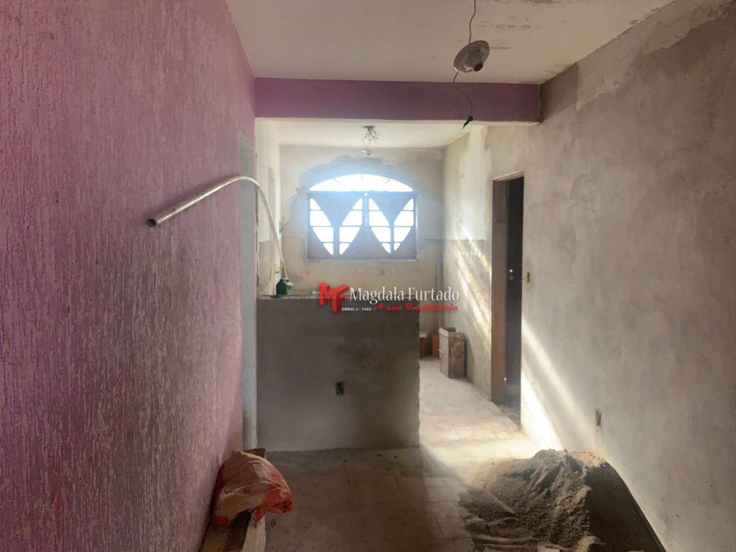 Casa à venda com 3 quartos, 222M2 - Foto 8