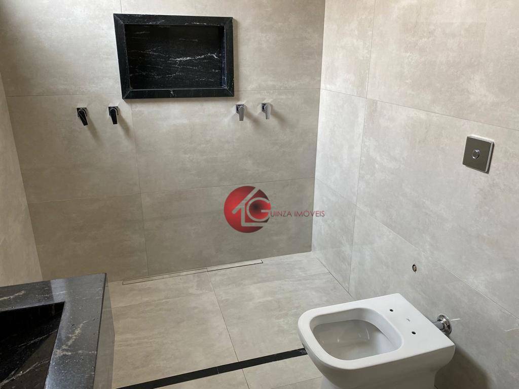 Casa de Condomínio à venda com 3 quartos, 209m² - Foto 4