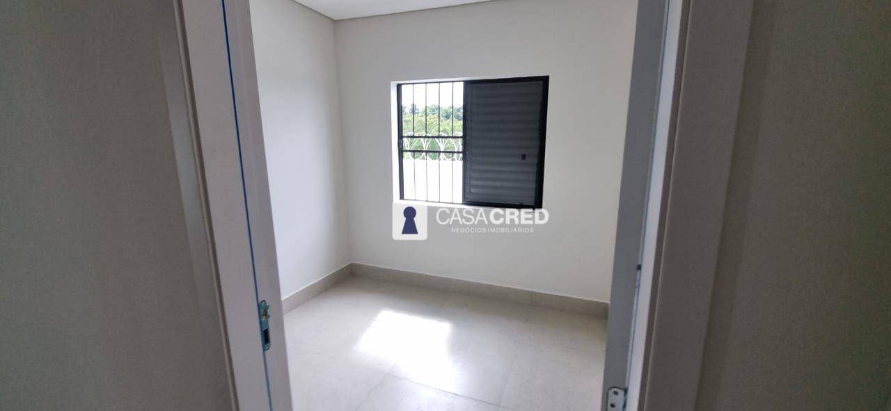 Casa à venda com 3 quartos, 70m² - Foto 5