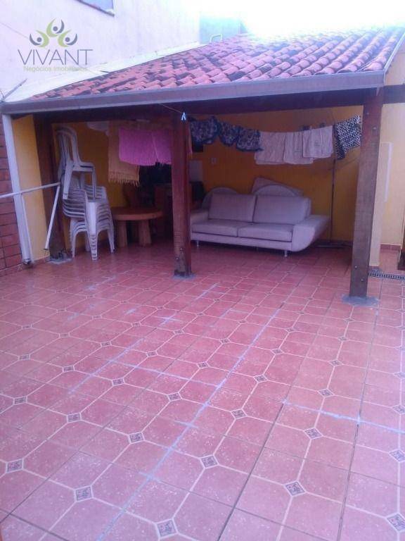 Sobrado à venda e aluguel com 3 quartos, 100m² - Foto 13