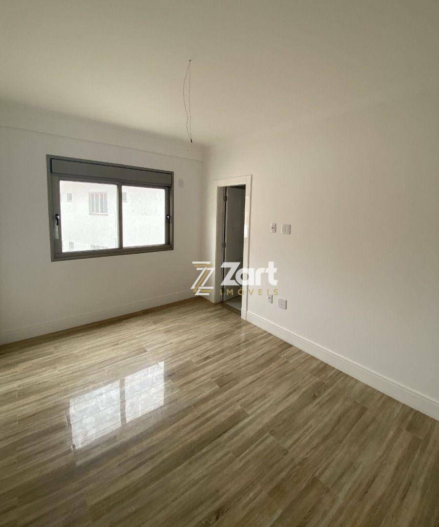 Apartamento à venda com 3 quartos, 173m² - Foto 13