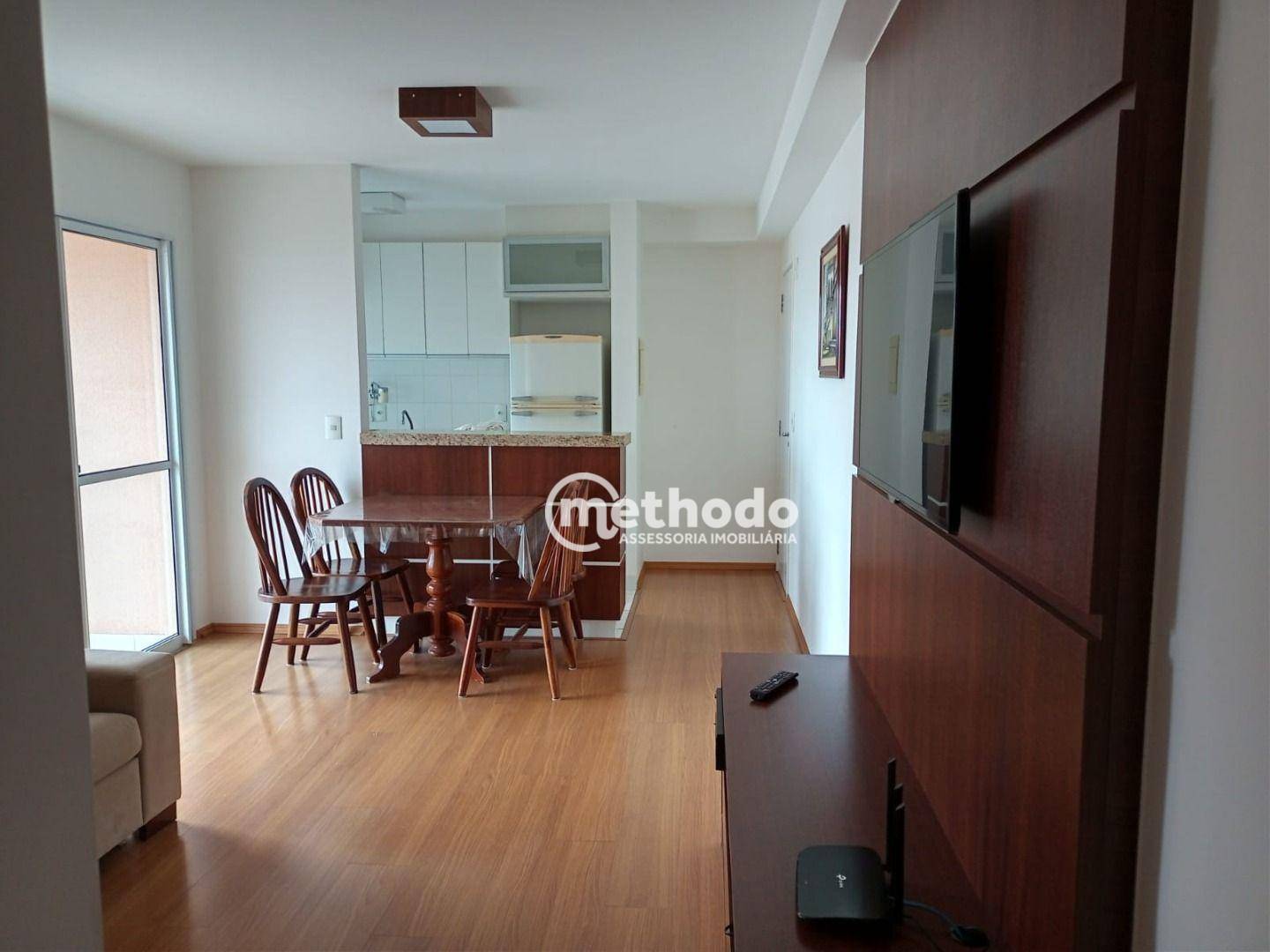 Apartamento para alugar com 2 quartos, 64m² - Foto 2