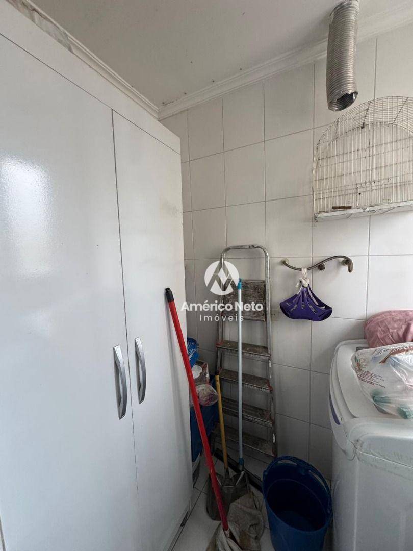 Apartamento à venda com 2 quartos, 65m² - Foto 26