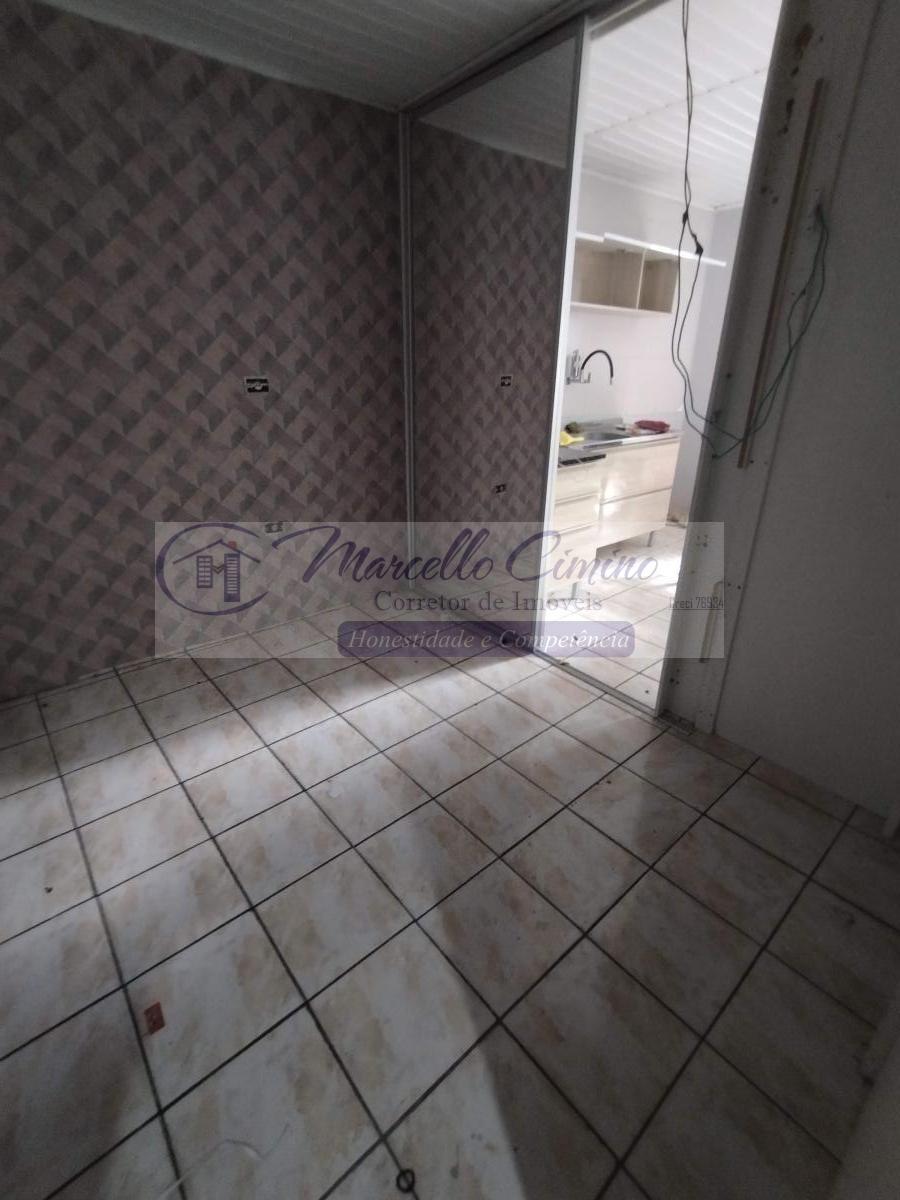 Casa à venda com 3 quartos, 200m² - Foto 13