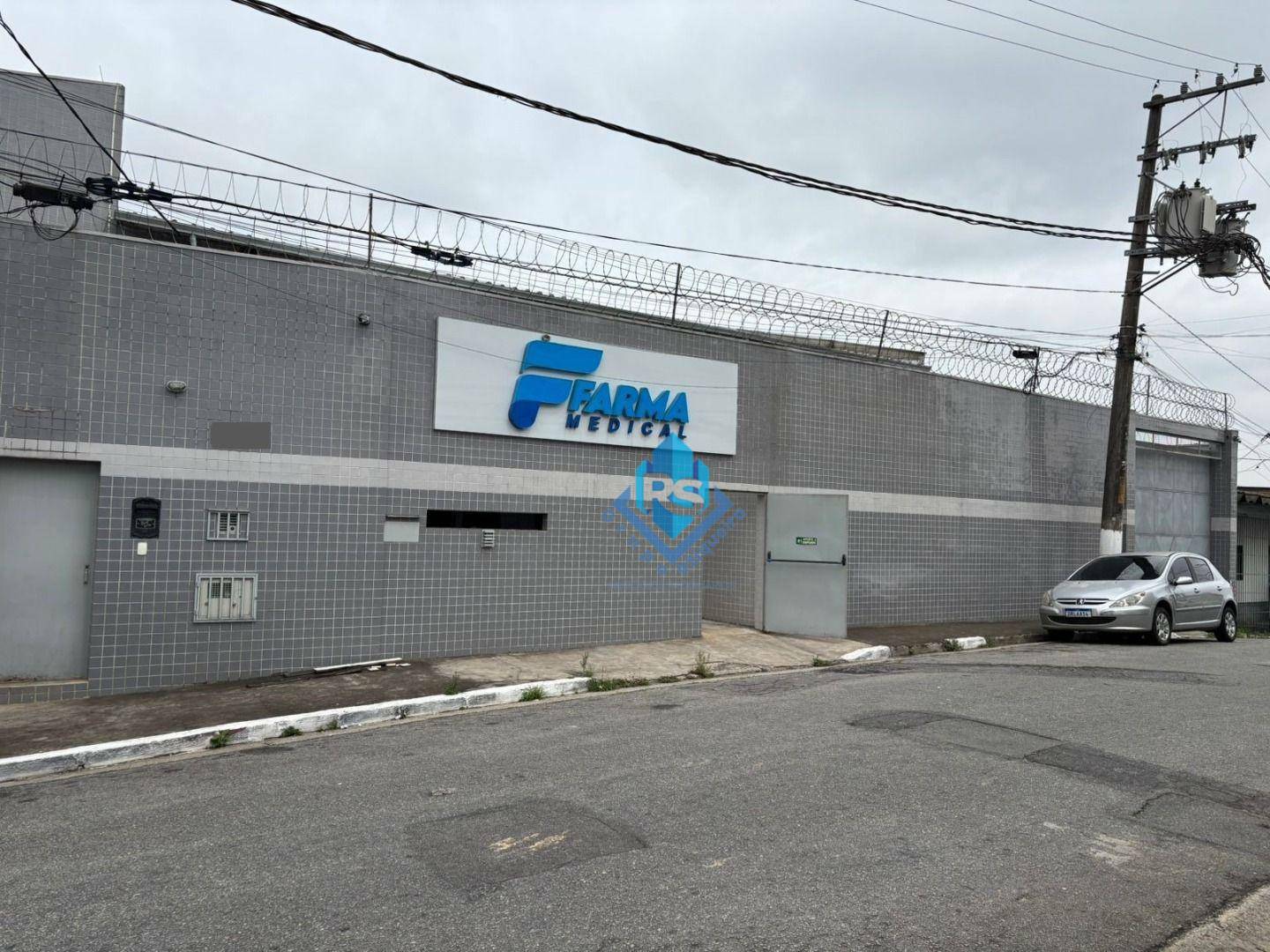 Depósito-Galpão-Armazém para alugar, 1300m² - Foto 1