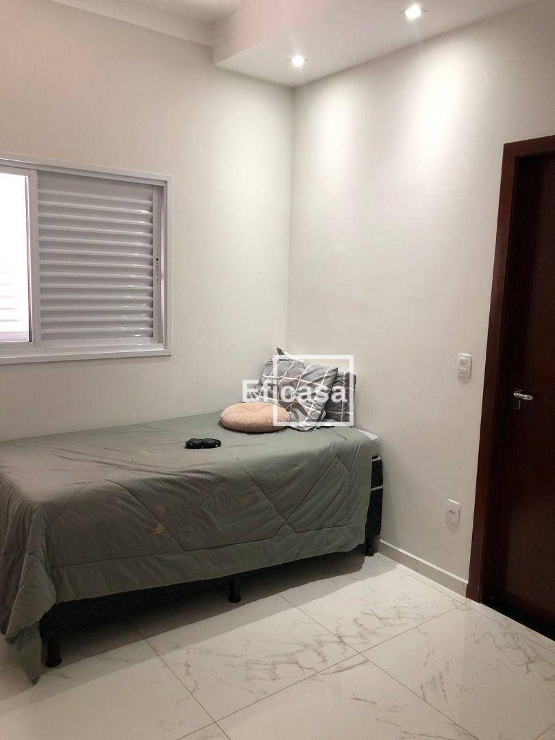 Casa de Condomínio à venda com 3 quartos, 180m² - Foto 4