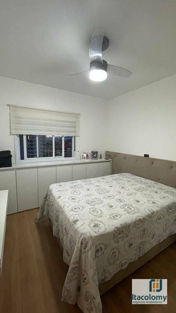 Apartamento à venda com 2 quartos, 60m² - Foto 11