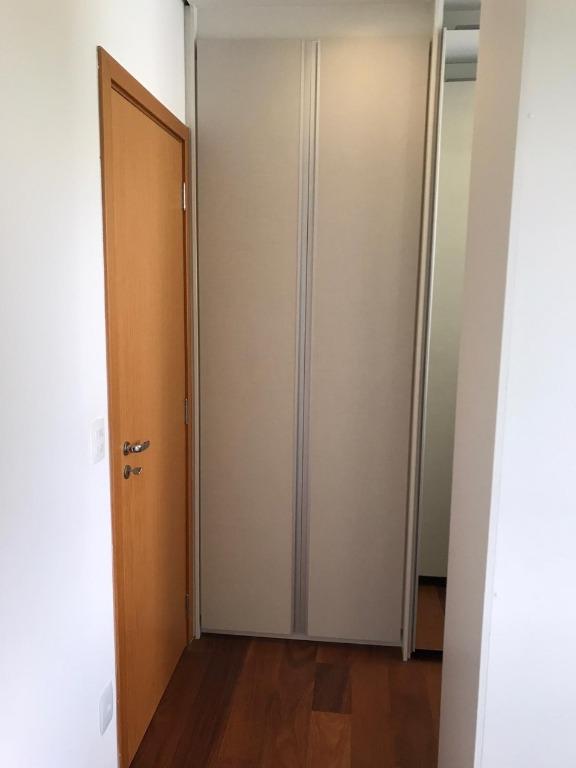 Apartamento à venda com 3 quartos, 94m² - Foto 32