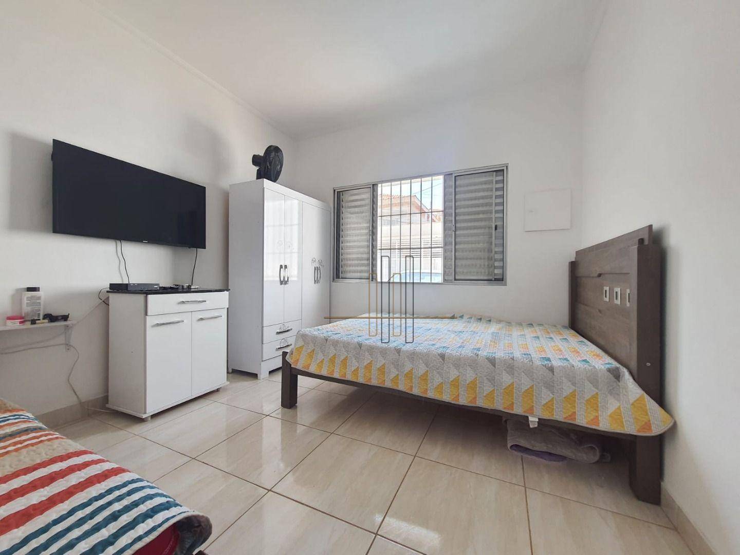 Casa à venda com 4 quartos, 140M2 - Foto 3