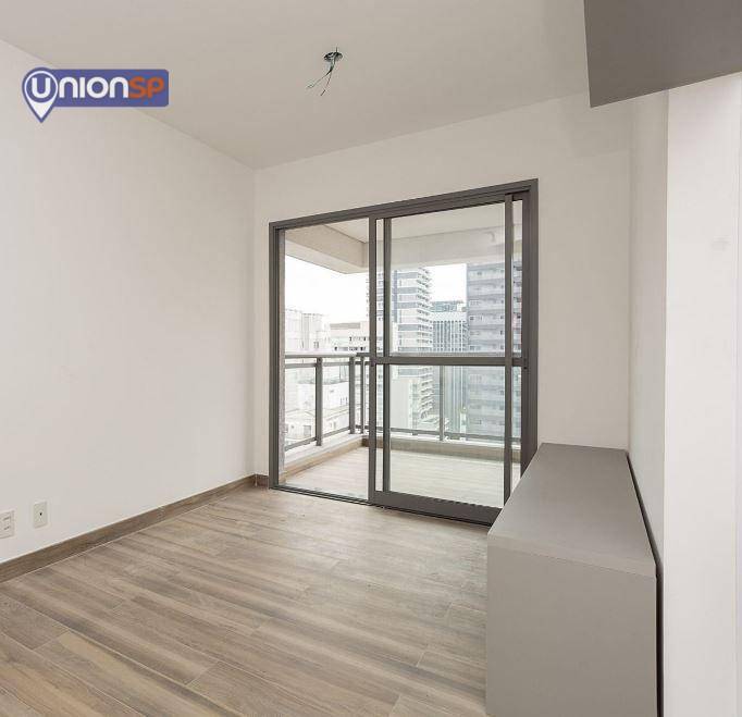 Apartamento à venda com 1 quarto, 50m² - Foto 1