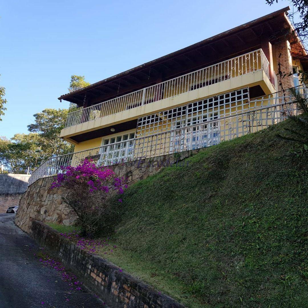 Casa de Condomínio à venda com 4 quartos, 365m² - Foto 2