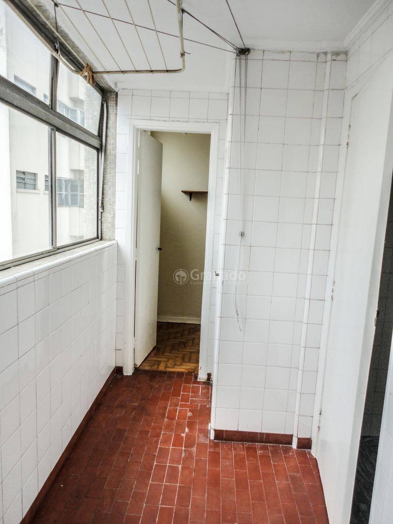 Apartamento à venda com 3 quartos, 102m² - Foto 3