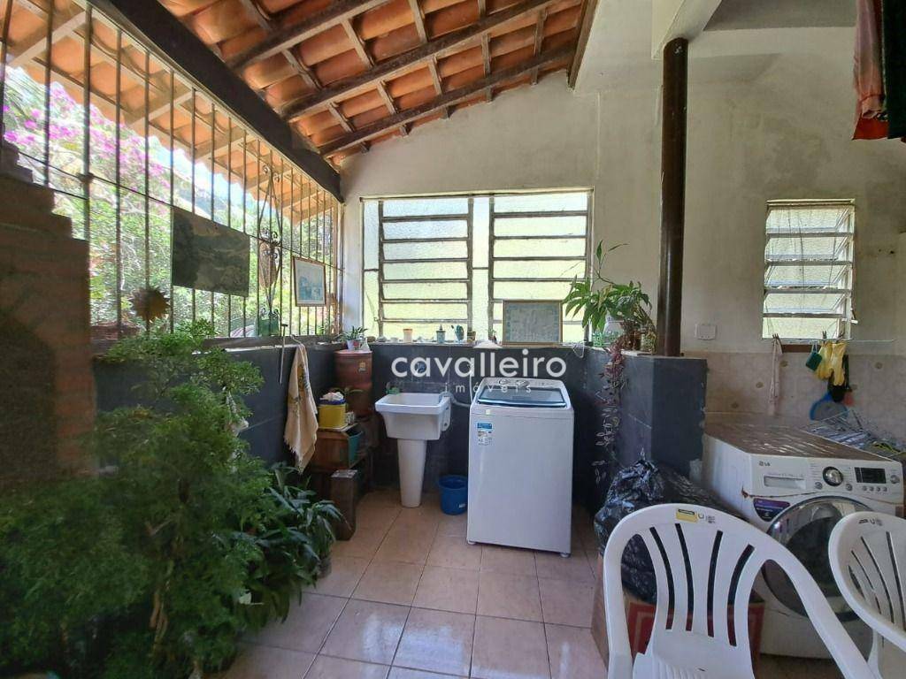 Casa à venda com 4 quartos, 290m² - Foto 45