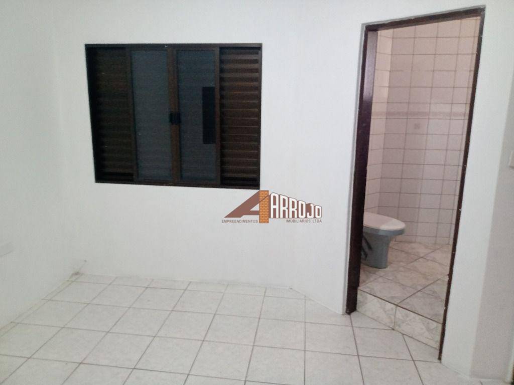 Sobrado para alugar com 2 quartos, 104m² - Foto 3