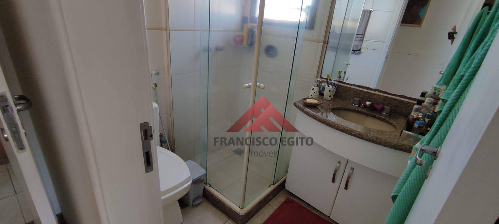 Apartamento à venda com 2 quartos, 80m² - Foto 9