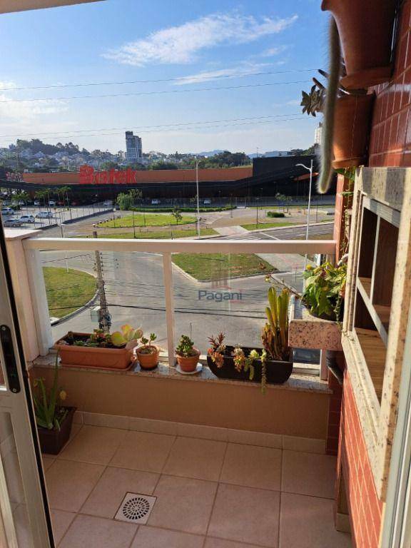 Apartamento à venda com 3 quartos, 70m² - Foto 19