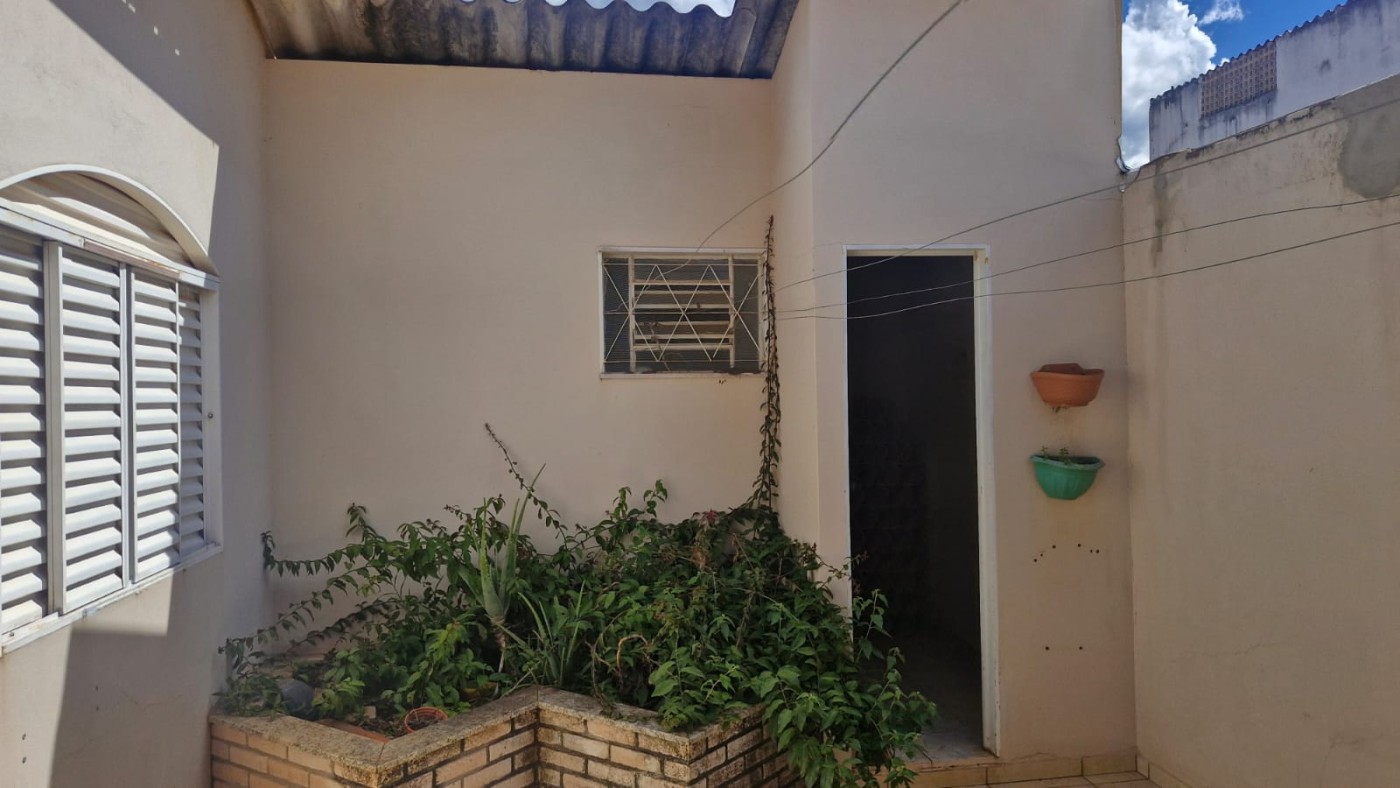 Casa à venda com 3 quartos, 190m² - Foto 21