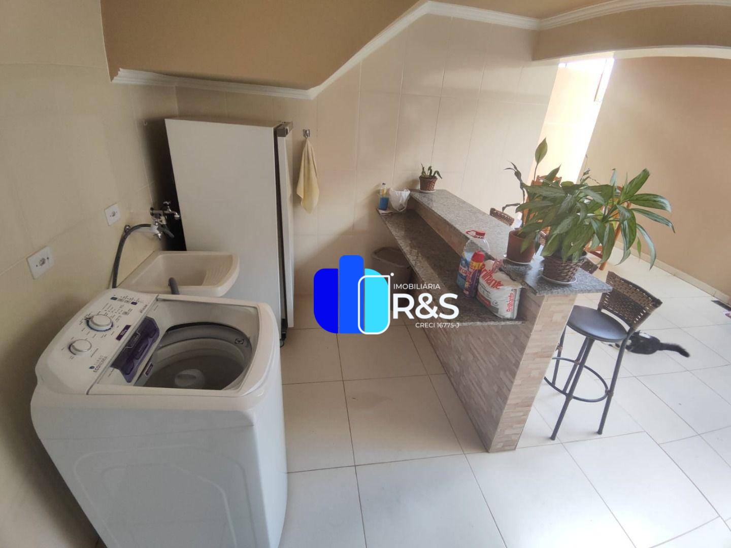 Casa à venda com 5 quartos, 280m² - Foto 13