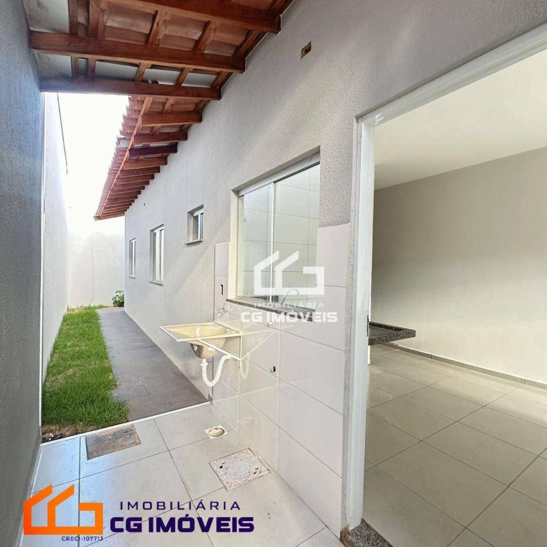 Casa à venda com 2 quartos, 54m² - Foto 9