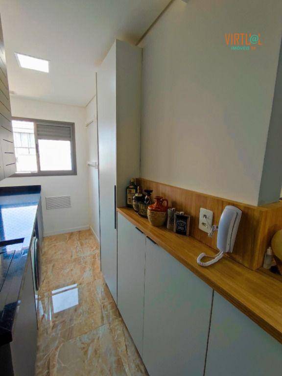 Apartamento à venda com 2 quartos, 69m² - Foto 11