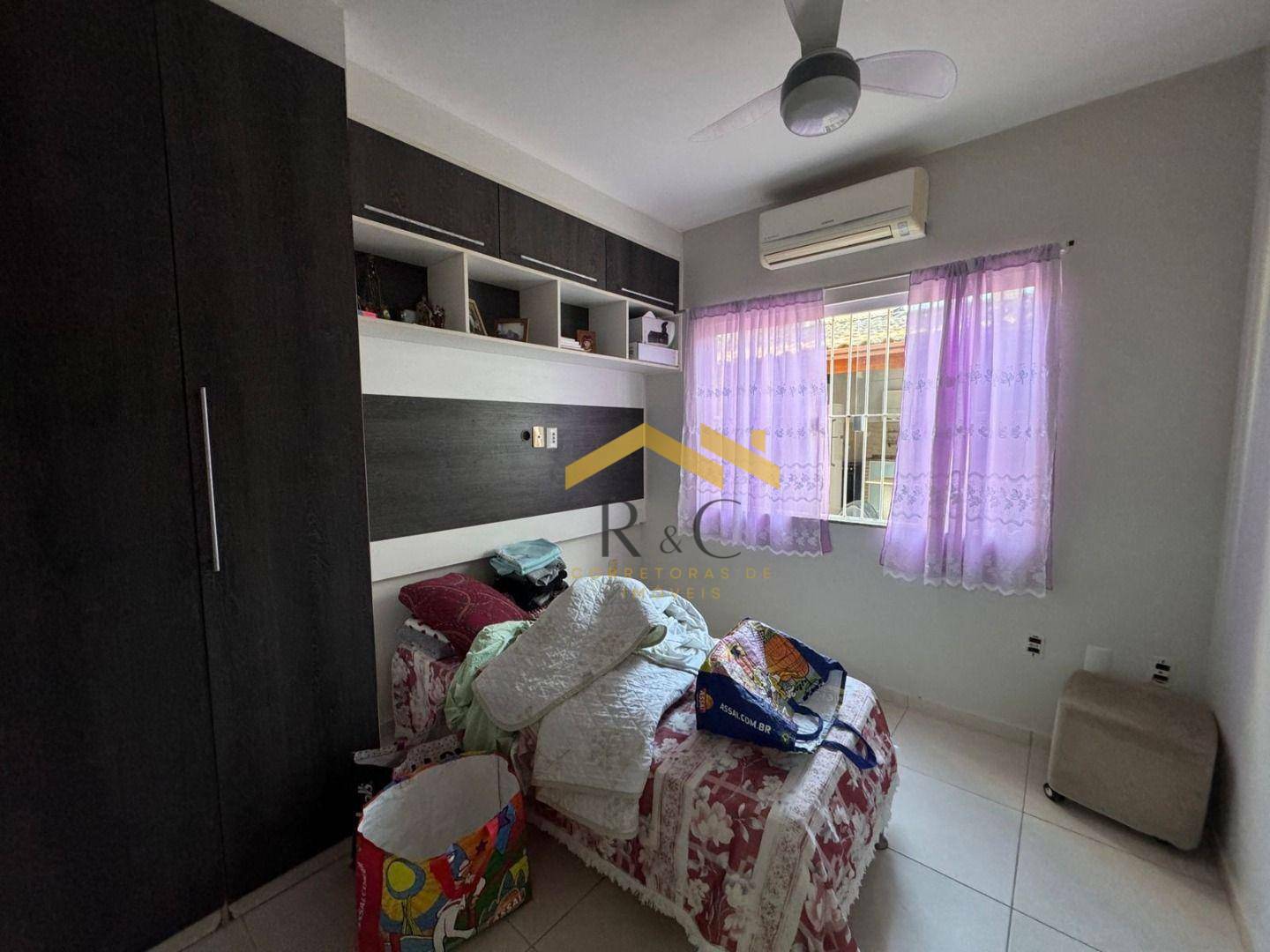 Casa à venda com 4 quartos, 135m² - Foto 11