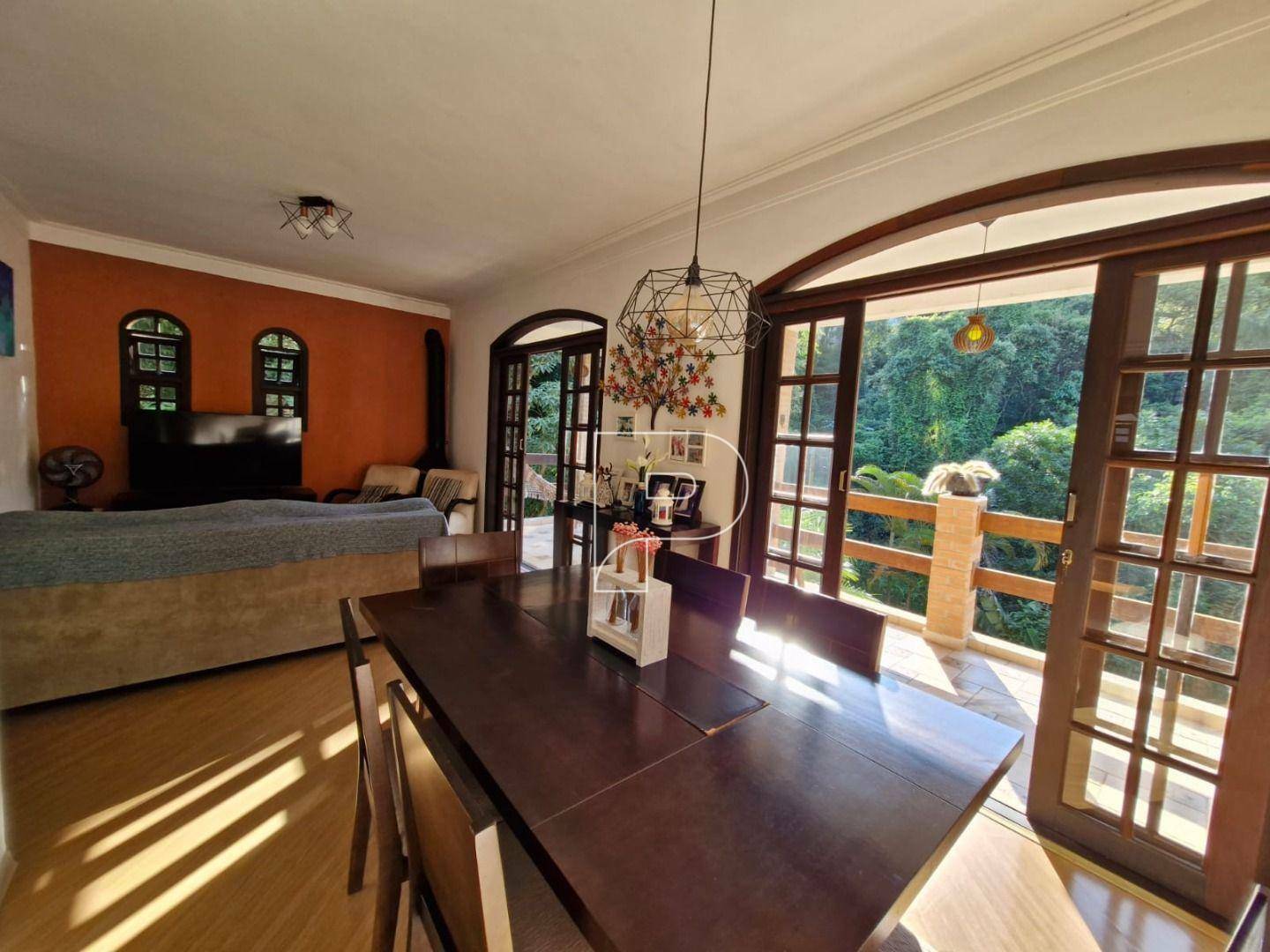 Casa de Condomínio à venda com 4 quartos, 261m² - Foto 6