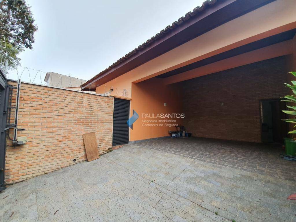 Casa à venda com 3 quartos, 208m² - Foto 8