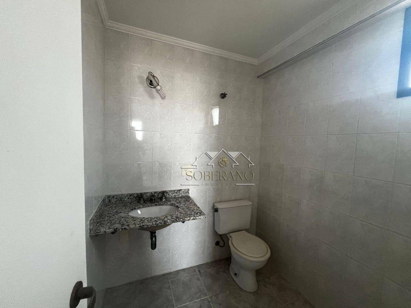 Apartamento para alugar com 3 quartos, 83m² - Foto 18