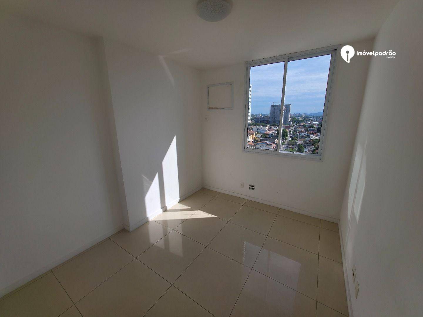 Apartamento para alugar com 4 quartos, 106m² - Foto 45
