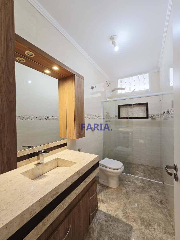 Casa, 3 quartos, 240 m² - Foto 10
