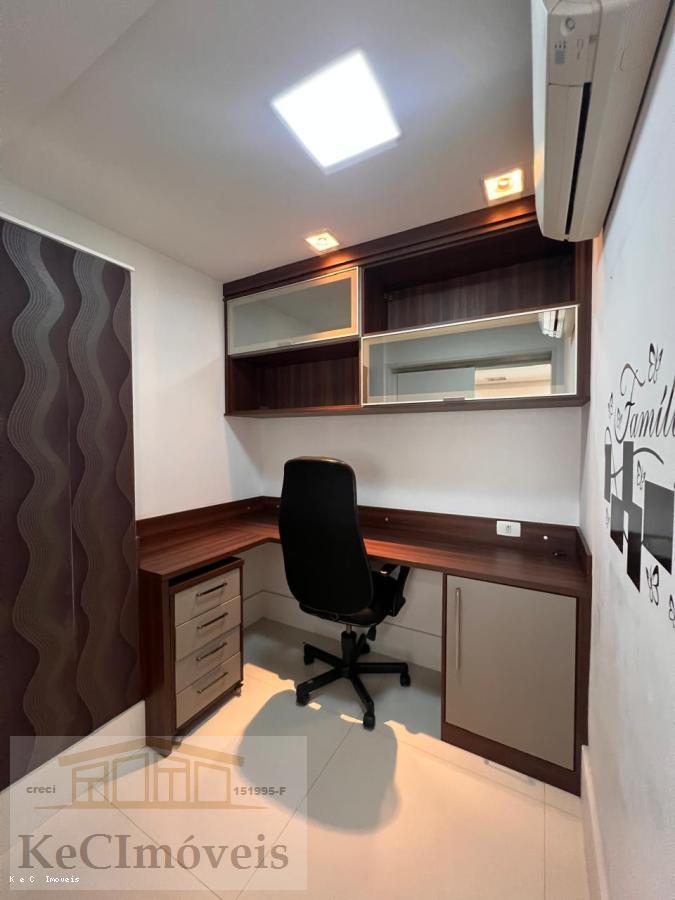 Apartamento à venda com 3 quartos, 165m² - Foto 13