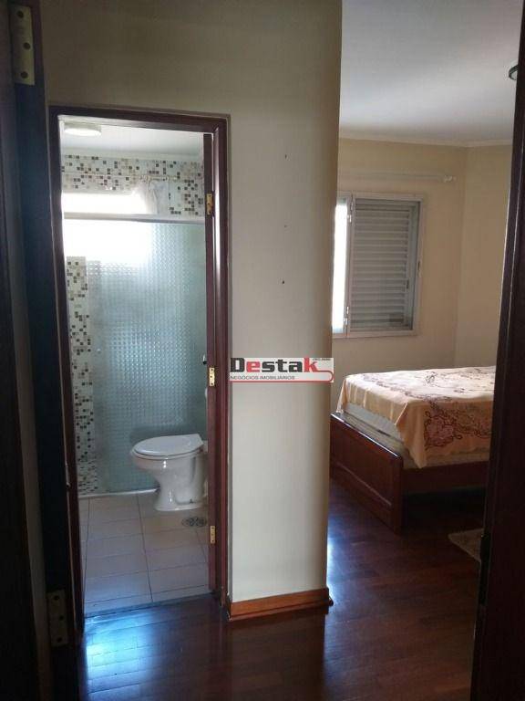 Apartamento à venda com 3 quartos, 334m² - Foto 8