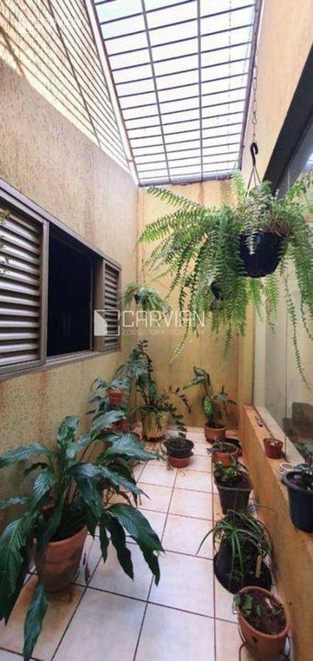 Casa à venda com 3 quartos, 180m² - Foto 15