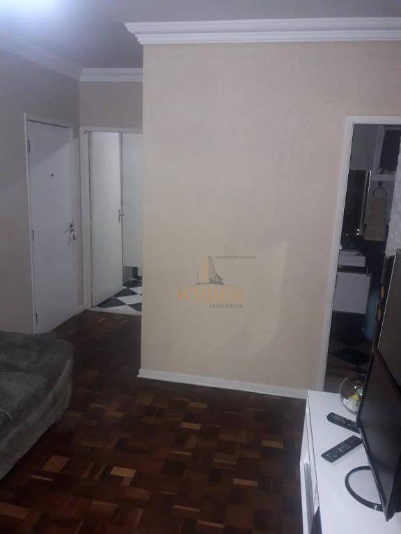 Apartamento à venda com 2 quartos, 60m² - Foto 2